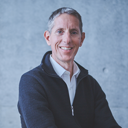 自然キャピタル合同会社Mark.Bivens様